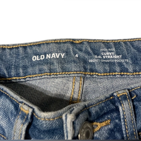 Old Navy Size Women’s 4 High Rise Curvy O.G. Straight Jeans - Picture 7 of 10